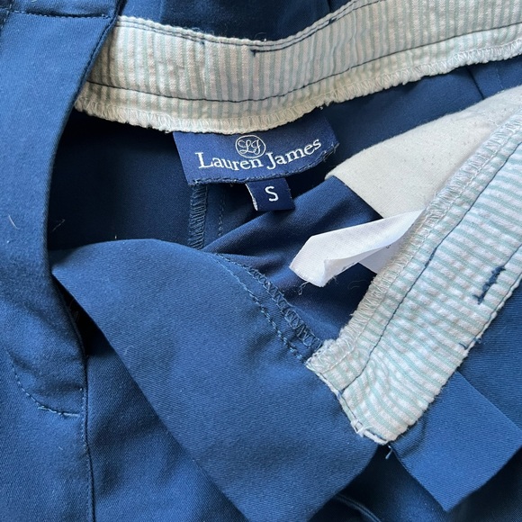 [Lauren James] High Waisted Shorts - Picture 2 of 3